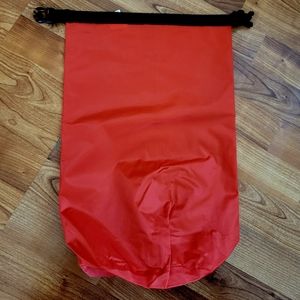 Waterproof wet/dry bag